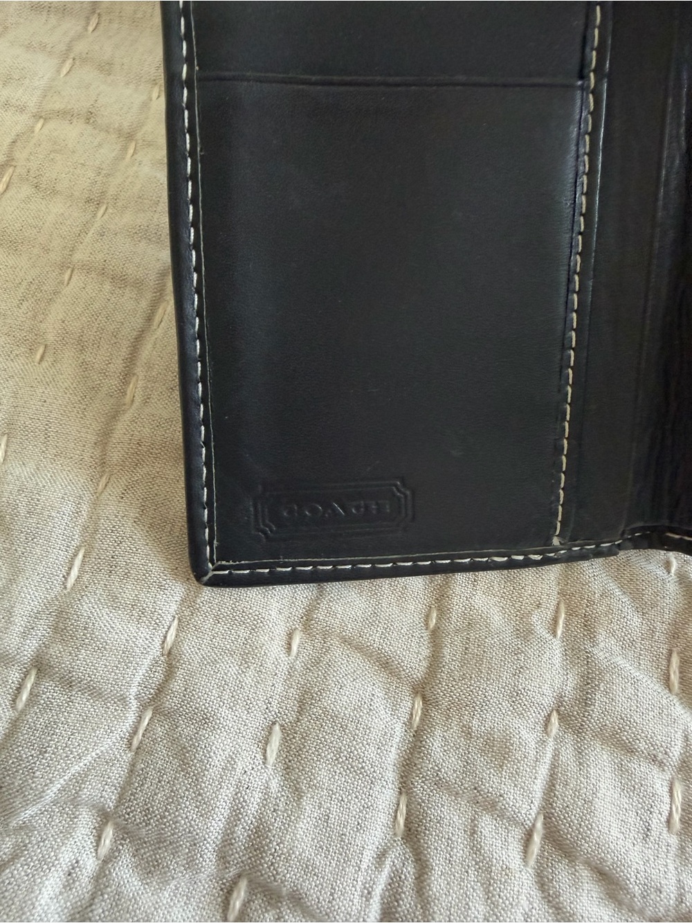 COACH Black Jacquard/Leather Signature C Trifold Wallet 4.25x5.25 - Picture 4 of 9